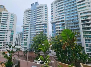 Apartamento · 96m² · 3 Recámaras · 1 Estacionamientos · Vendo PH Belview Towers Torre 300 en Edison Park (13 R)