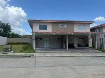 Casa · 150m² · 3 Recámaras · 2 Estacionamientos · Alquilo Casa Duplex en Arraijan PH Bambú Gardens