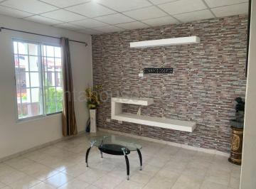 Casa de 3 habitaciones, Panamá · Casa en Venta en Tocumen. 27 - 680.