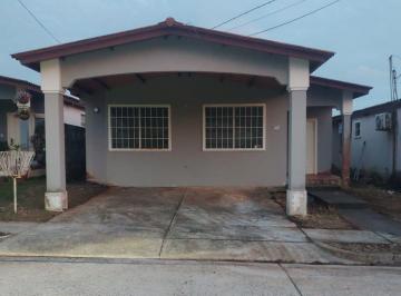 Casa de 3 habitaciones, Arraiján · Venta Casa en Nuevo Emperador Arraijan - Urb. Brisas del Golf (Gbl Bnk)