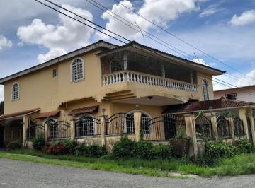Casa de 4 habitaciones, La Chorrera · Venta Casa en Barrio Colon La Chorrera - Residencial Matuna (Gbl Bnk)