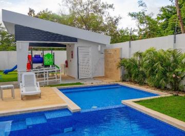 Apartamento · 60m² · 2 Recámaras · 1 Estacionamientos · Apartamento en Alquiler / Cincuentenario / PH Panama Viejo Residences