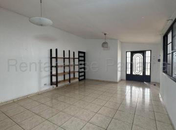 Casa de 3 habitaciones, San Miguelito · Venta Casa Brisas del Golf