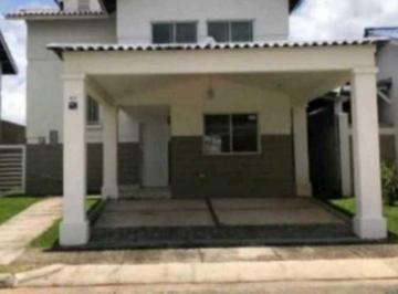 Casa · 160m² · 3 Recámaras · 2 Estacionamientos · Vendo Casa Duplex en Arraijan Playa Dorada PH Las Olas 3r