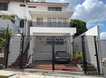 Casa de 5 habitaciones, Panamá · Venta de Casa con 243 m² en Hato Pintado PH Hato Pintado 26 - 4460sr