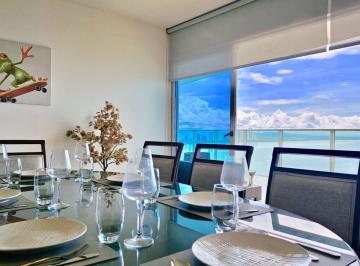 Apartamento · 299m² · 3 Recámaras · 2 Estacionamientos · Se Alquila Apartamento PH Oasis Punta Pacifica Clientes Directos