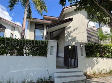 Casa de 4 habitaciones, Arraiján · Alquiler de Hermosa Casa en Panama Pacifico. 26lbr7674