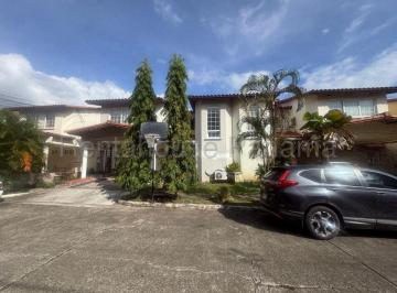 Casa de 4 habitaciones, San Miguelito · Casa en Alquiler en Brisas del Golf 26 - 8185 Abs