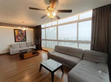 Apartamento de 1 habitación, Panamá · Alquilo Apartamento en Av Balboa