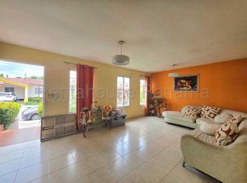 Casa de 3 habitaciones, Panamá · Venta Casa Villa Zaita