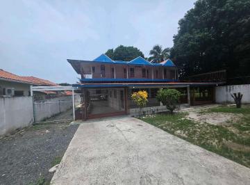 Casa · 1000m² · 5 Recámaras · 6 Estacionamientos · Venta de Casa en Coronado