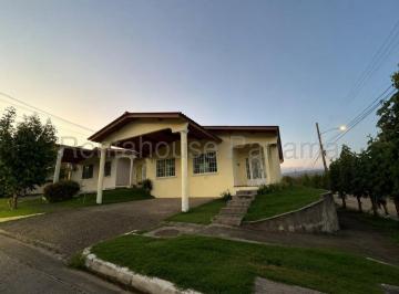 Casa de 3 habitaciones, San Miguelito · Casa en Venta en Brisas del Golf 27ldc985