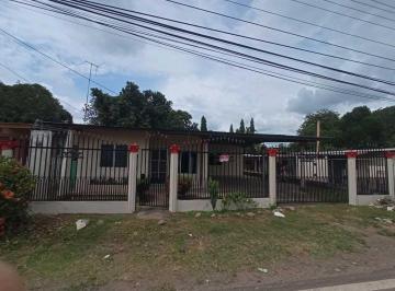 Casa · 697m² · 3 Recámaras · 2 Estacionamientos · Se Vende Casa en Aguadulce Pocri