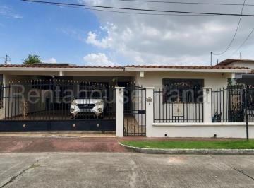 Casa de 4 habitaciones, Panamá · Venta de Casa en Chanis Mps27 - 942