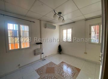 Casa de 3 habitaciones, Panamá · Casa en Venta en Hato Pintado. 27 - 756.