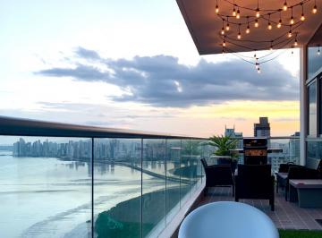 Apartamento · 450m² · 3 Recámaras · 4 Estacionamientos · Apartamento de Lujo con Vista Al Mar en Ten Tower, Costa del Este