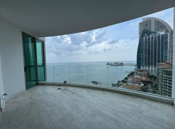 Apartamento · 359m² · 3 Recámaras · 2 Estacionamientos · Se Vende Apartamento en Pacific Point, Punta Pacífica