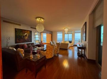 Apartamento · 583m² · 4 Recámaras · 3 Estacionamientos · Pacific Point, Punta Pacífica, Se Vende Apartamento Lujoso