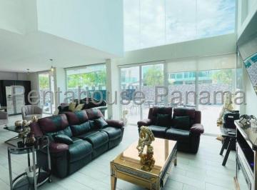Casa de 3 habitaciones, Panamá · Alquiler de Casa en Costa Sur