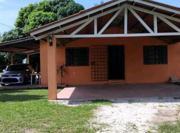 Casa · 135m² · 3 Recámaras · 5 Estacionamientos · Alquilo Casa en Chame Coronado Amoblada