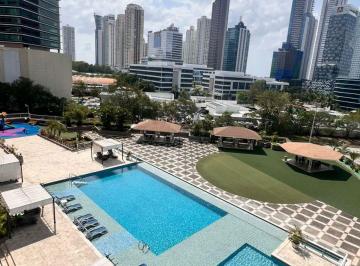 Apartamento de 3 habitaciones, Panamá · 188 m | Balcón | 2 Parking | $322k