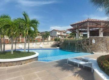 Apartamento de 2 habitaciones, San Carlos · Venta de Apartamento en San Carlos