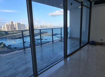 Apartamento · 129m² · 1 Recámara · 1 Estacionamientos · Se Alquila en PH Grand Tower - Linea Blanca - Punta Pacifica
