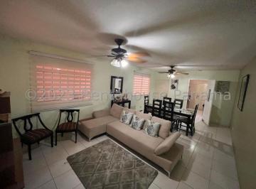 Casa de 3 habitaciones, Panamá · Venta Casa Villa Zaita