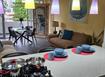 Apartamento de 2 habitaciones, Panamá · Vendo Apartamento Centrico en El Cangrejo