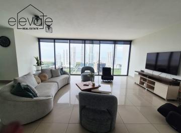 Apartamento · 220m² · 3 Recámaras · 2 Estacionamientos · PH Latitude - Costa del Este