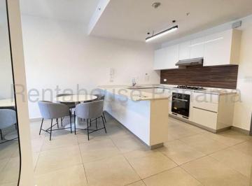 Apartamento de 2 habitaciones, Panamá · Alquiler de Apto. Amoblado en El Carmen PH Van Gogh