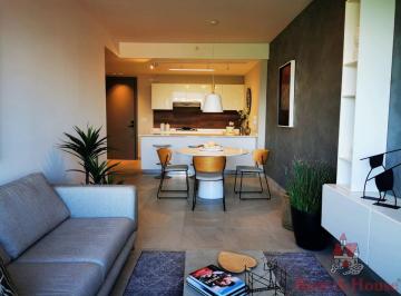 Apartamento de 2 habitaciones, Panamá · Venta en El Cangrejo PH Van Gogh Apartamento