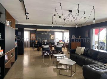 Apartamento de 3 habitaciones, Panamá · Venta en El Cangrejo PH Troy Apartamento