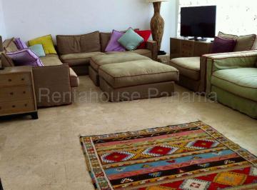Apartamento de 2 habitaciones, Panamá · Venta en El Cangrejo PH Luxor Apartamento