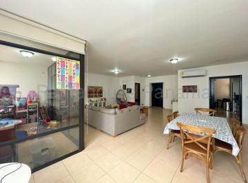 Apartamento de 3 habitaciones, Panamá · Venta de Apartamento en Costa del Este