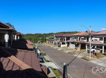Casa de 3 habitaciones, Dolega · Casas Personalizables en Venta en Bella Suiza Gold, Chiriquí Desde $130,000