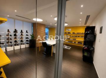Oficina comercial · 704m² · 19 Estacionamientos · Oceanía Business Plaza - Punta Pacífica - Se Vende Oficina de Lujo
