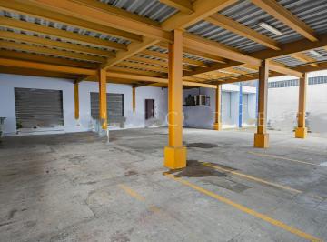 Bodega-Galpón-Depósito · 2623m² · 6 Recámaras · 20 Estacionamientos · Venta o Alquiler de Galera en Costa del Este con Edificio Corporativo