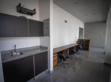 Oficina comercial · 61m² · Oficina de 61 m² Remodelada en Obarrio | Habitats Plaza