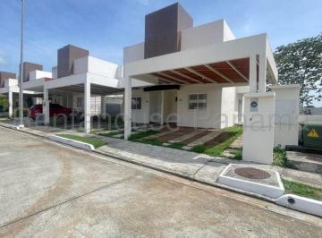 Casa de 3 habitaciones, Arraiján · Venta de Casa Nuevo Arraijan