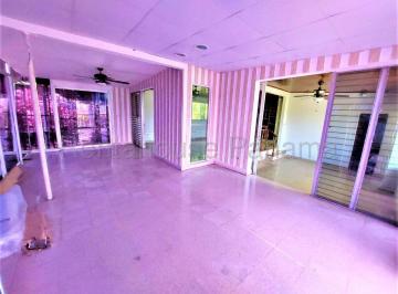 Casa de 7 habitaciones, Panamá · Vendo Casa en Betania