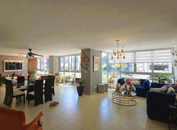 Apartamento de 3 habitaciones, Panamá · Venta de Apartamento en Marbella