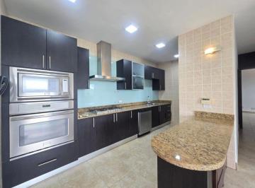Apartamento de 2 habitaciones, Panamá · Alquiler de Apartamento en Amador, PH Amador Heights.