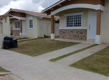 Casa · 100m² · 3 Recámaras · 1 Estacionamientos · Alquilo Casa en La Chorrera PH Mar Pacífico