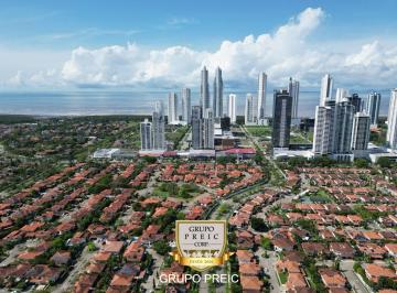 Casa · 620m² · 4 Recámaras · 4 Estacionamientos · Casa Unifamiliar Costa Serena - 661 m - 4 Recamaras - $1,120,000 Dl