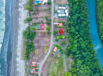 Terreno / Lote , San Félix · Terreno en Venta Cerca del Mar en Playa Las Lajas, Chiriquí