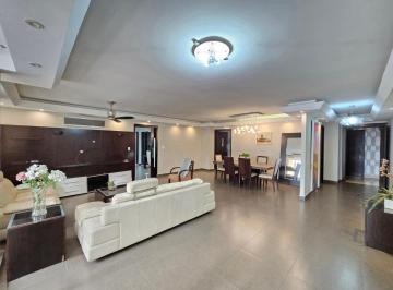Apartamento · 188m² · 3 Recámaras · 2 Estacionamientos · Venta de Apartamento en PH Sophia Tower, Obarrio