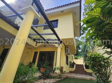 Casa de 3 habitaciones, Panamá · Venta Casa Ancón Ih