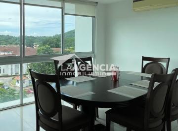Apartamento de 3 habitaciones, Panamá · Albrook, Venta de Apartamento en Pine Hills con Excelentes Vistas