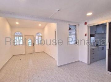 Casa de 3 habitaciones, Panamá · Venta Casa Altos de Panamá